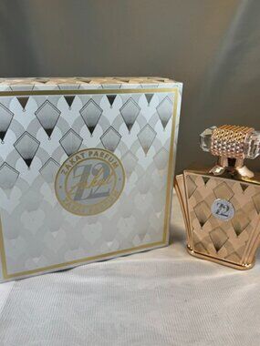 Zakat Parfums Z2 Eau de Parfum Spray for Women 3.4oz New Opened Box $50